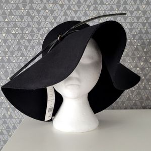 French Connection Women's Ziggy Floppy Felt Hat Black